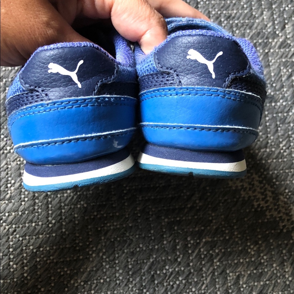 Puma Kids Blue Velcro Strap Sneakers - Picture 5 of 9
